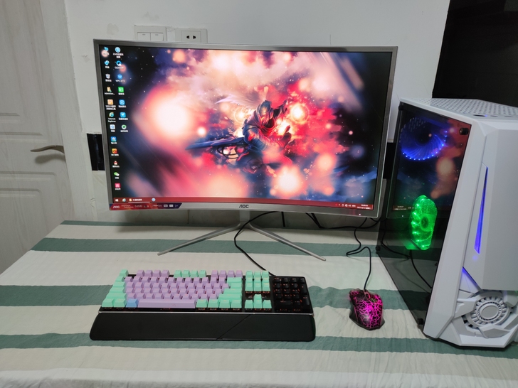 【台式机】个人i9级电脑整套 32寸显示器...