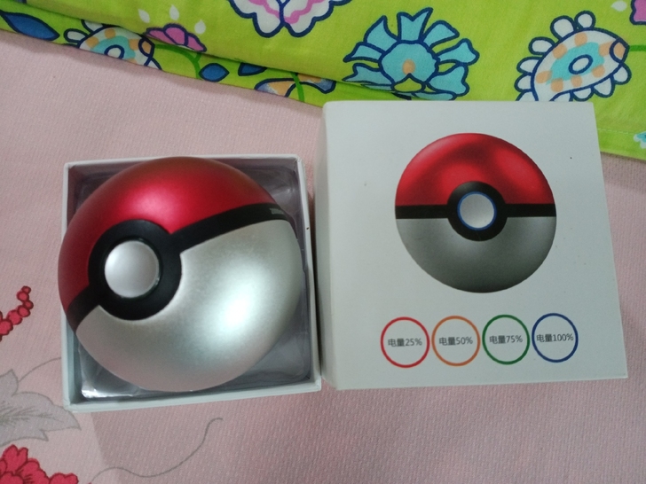 精灵球充电宝两万毫安全新有盒有收纳袋