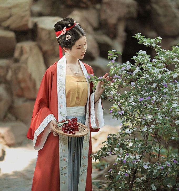 原价！不包邮兰若庭 汉服 宋制 百迭 宋抹...