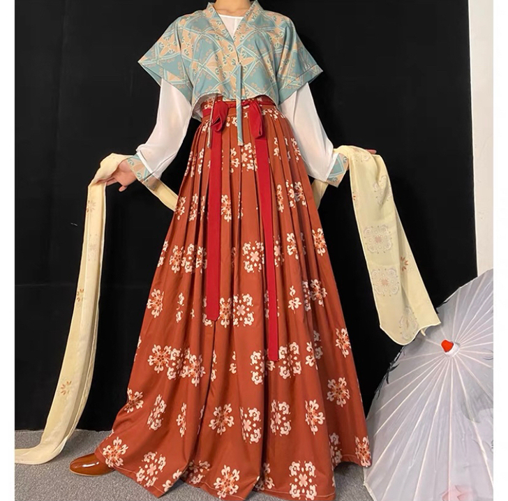 毕业演出只穿过一次 九成新 低价售