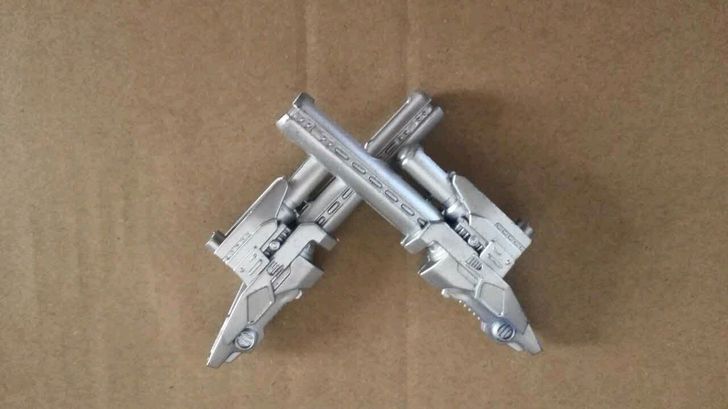 ！ 变形金刚TFP领袖之证V级初版，包邮变...