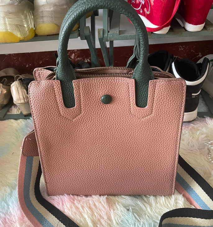 闲置包包低价出