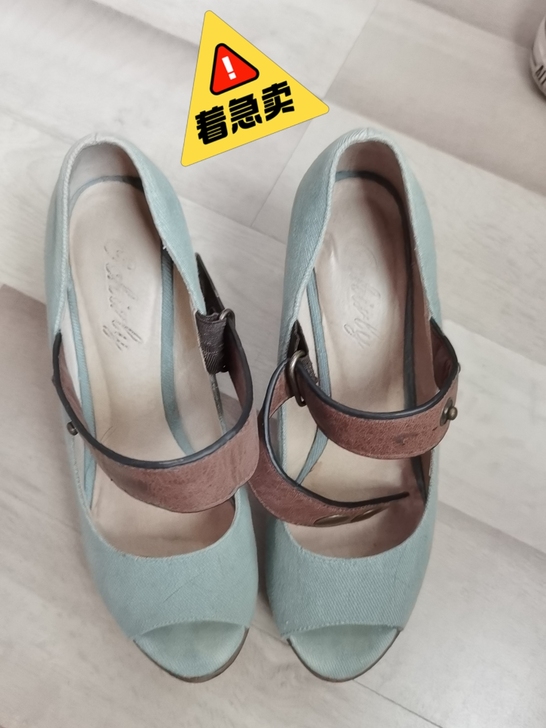 正品欧时力  35码 牛仔坡跟单鞋 虽然跟...