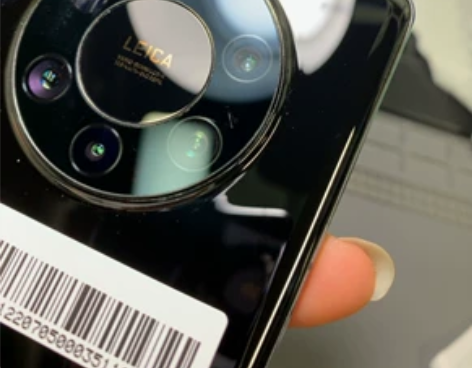 华为mate40pro+ 黑色8➕256。...