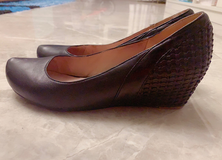 ST##amp；amp；SAT星期六黑色工装鞋尖头浅口羊皮编织坡跟单鞋女鞋高跟