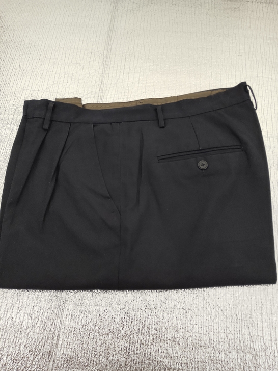 男春夏款裤子全新，180码面料不错，40包邮