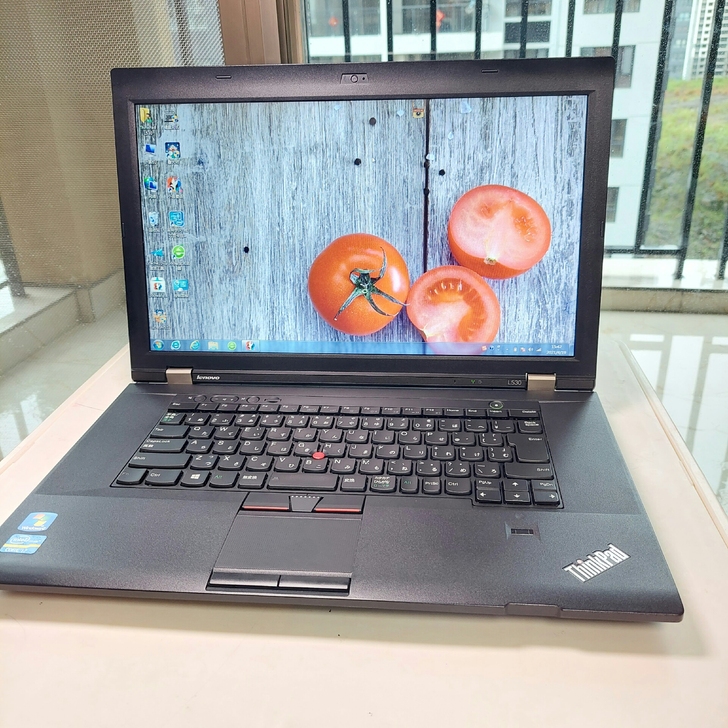 15寸 联想笔记本i7四核  8g运行内存...