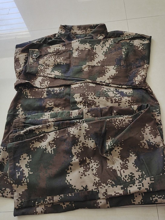 二手工作服成色好，质量好结实耐磨