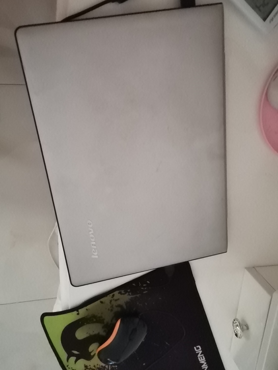 联想笔记本电脑。顺丰包邮。四五成新。有想要...