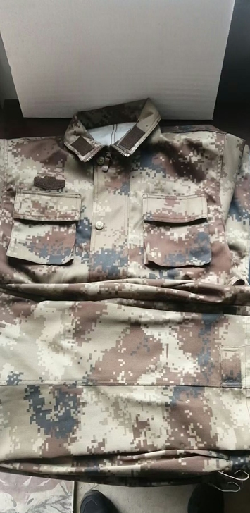 二手迷彩工作服套装 劳动服，户外工作服，上...
