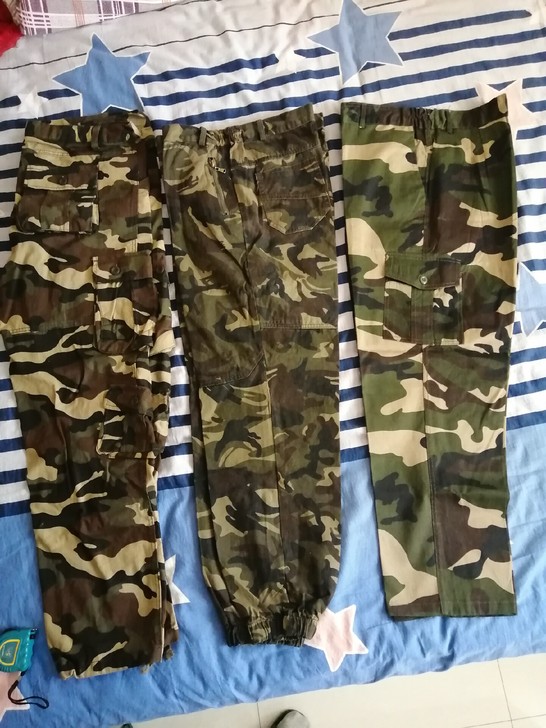 全新迷彩服裤子，工装裤。