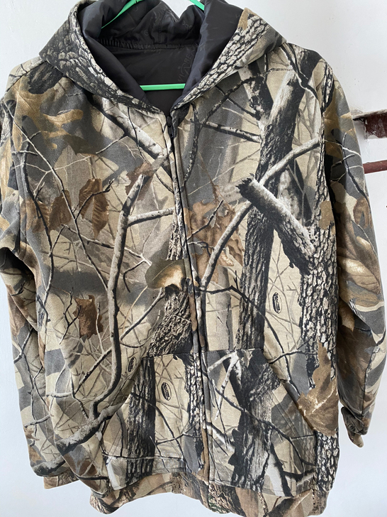 狩猎迷彩上衣外套，户外狩猎爬山观鸟钓鱼。一...