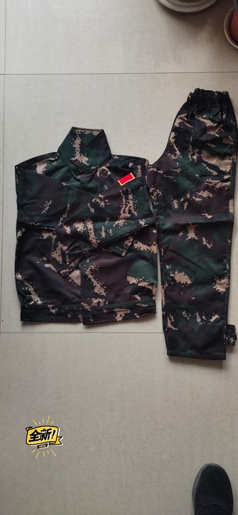 小学生军训基地,猎人迷彩特战服
