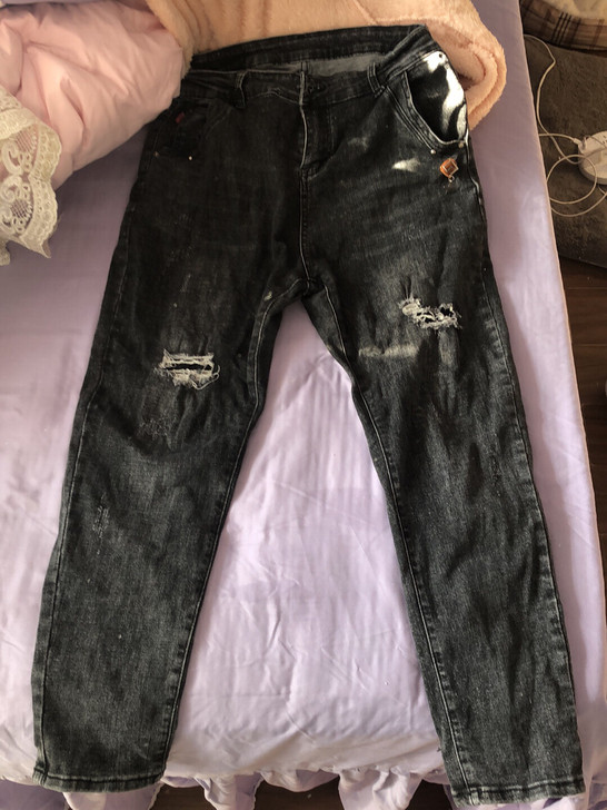 牛仔裤女140斤到150斤都能穿,特别宽松...