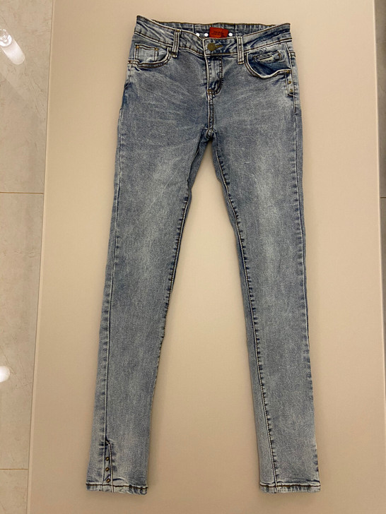 腰围2尺 穿了1～2次  详细的可以私聊我