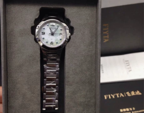 全新飞亚达手表镶钻女士腕表！瑞士进口机芯！...