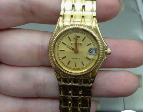 飞亚达女士手表，盘面2.5厘米带日历 喜欢...