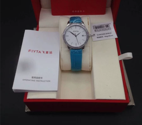 飞亚达女士手表，盘面3.4厘米带日历，蓝宝...