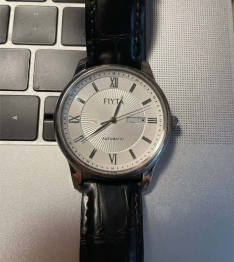 飞亚达机械男表，保养新，功能正常，皮带全新...