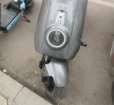 小牛电动裸车，N1都市版！空车没电池 感兴...