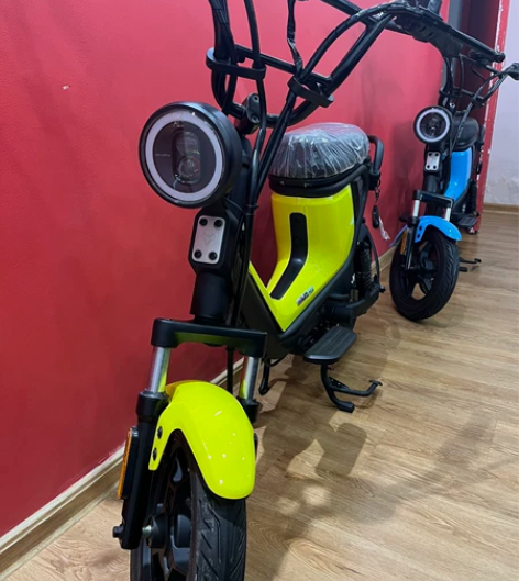 小牛电动 全新UM，可上电动车牌照 要的速...