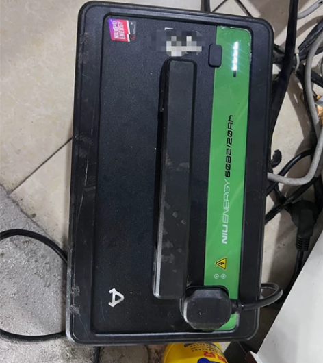 小牛电动专用锂电60V20A 感兴趣的话点...