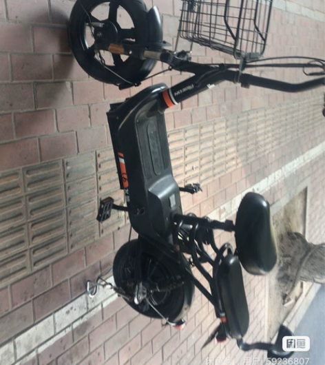 很新的电动车 刚换过后轮胎 四个电瓶续航正...