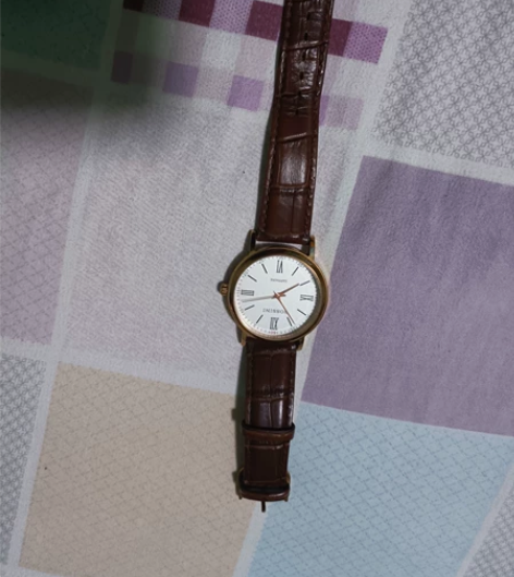 罗西尼手表，长期闲置 电池没电了，表盘很新...