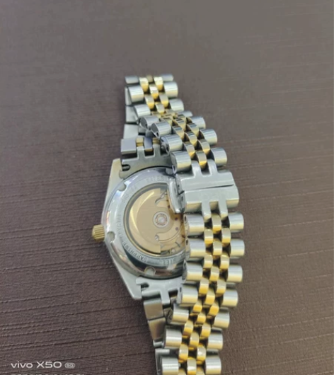 【出罗西尼手表】 原价5980 现包邮标价出