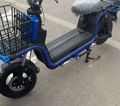 送货打电动车,买下一个星期左右了,总共骑了...