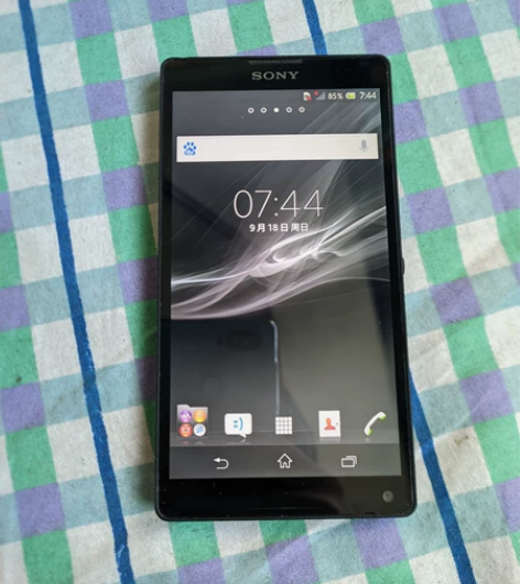 索尼l35h手机，Xperia zl 成色...