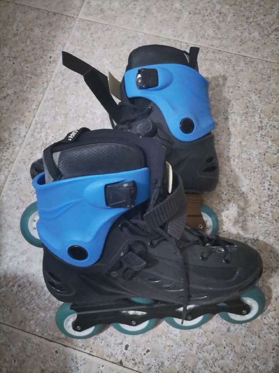 Flying X2+轮滑鞋，旱冰鞋，成色很...