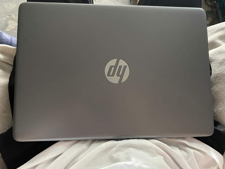 HP 340 G7     i5-1021...