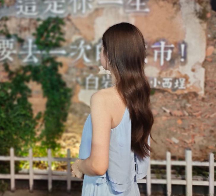 天蓝色连体裤，M码数，40包邮。