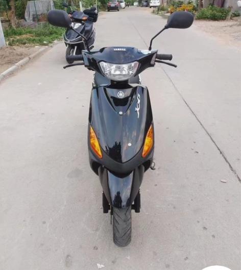 巧格雅马哈最新到货一台 100cc 九成新...