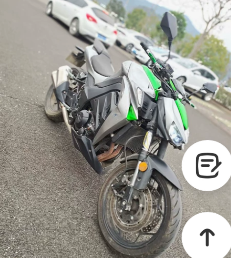 大排量机车有没有粉丝，已出留贴纪念，[呲牙...