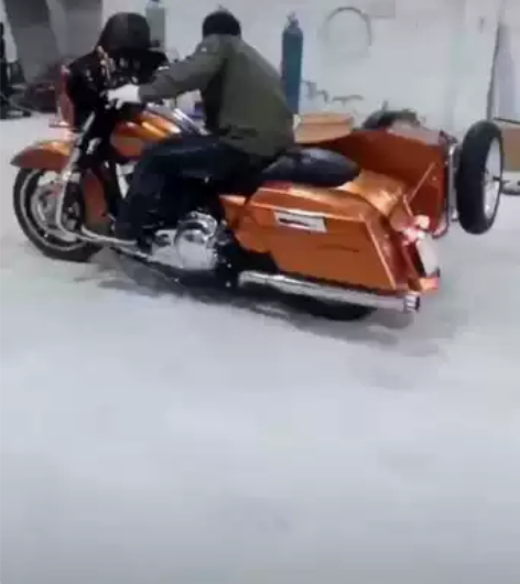 哈雷滑翔改装边三轮街道滑翔大道滑翔 自主研...