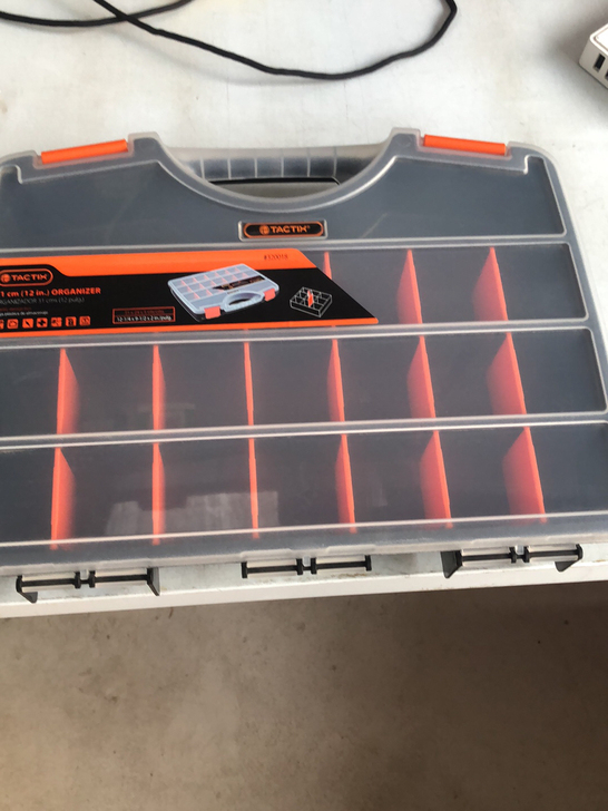 拓为(Tactix)320018塑料零件盒...