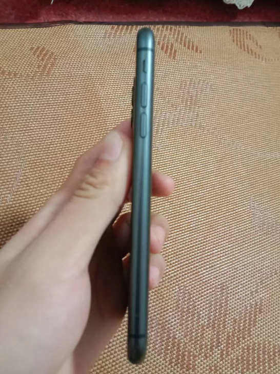 IPhone11国行64 无拆无修功能正常