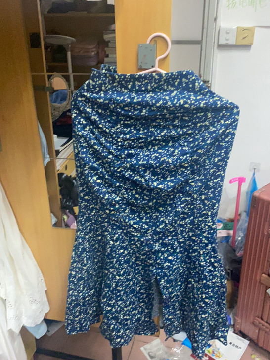 全新吊牌在 鱼尾裙 s码