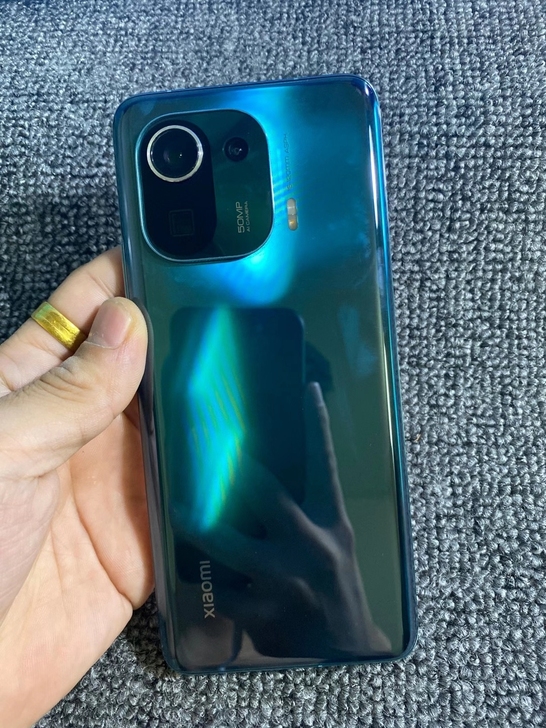 小米11Pro蓝色12+256GB，成色9...