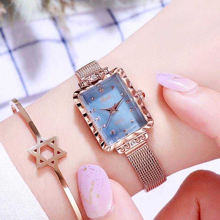 【商场倒闭保本出售】GEDI正品防水小表盘...