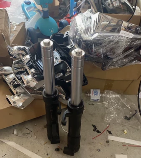 出赛科龙RT3前减震总成一对,1000公里...