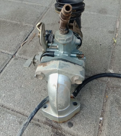 豪爵110化油器,原厂拆车件,带前后接口,...