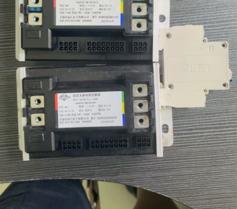 新大洲本田s07，原厂控制器，空气开关 感...