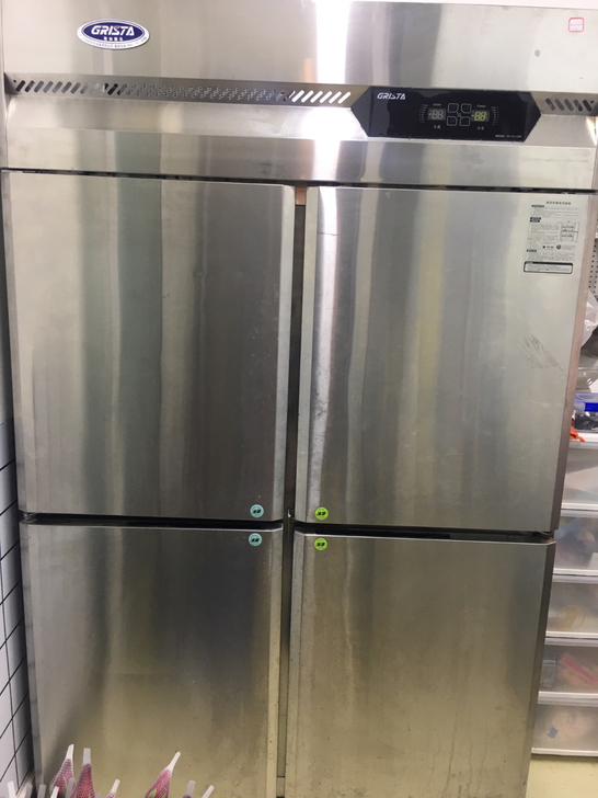 格林斯达商用风冷四开门冰箱，9成新，买成一...