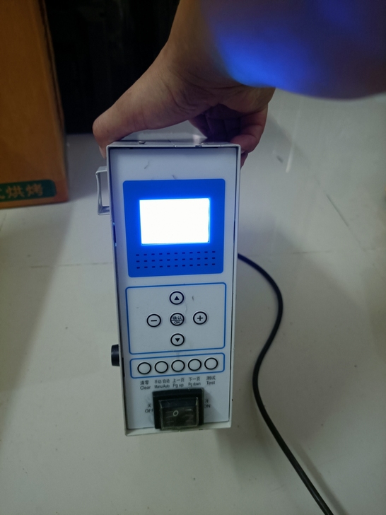 超声波焊接机电箱自动追频声索款20k200...