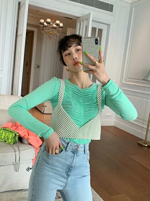 朱小姐2019早春打底衫复古松紧邹褶春季t...