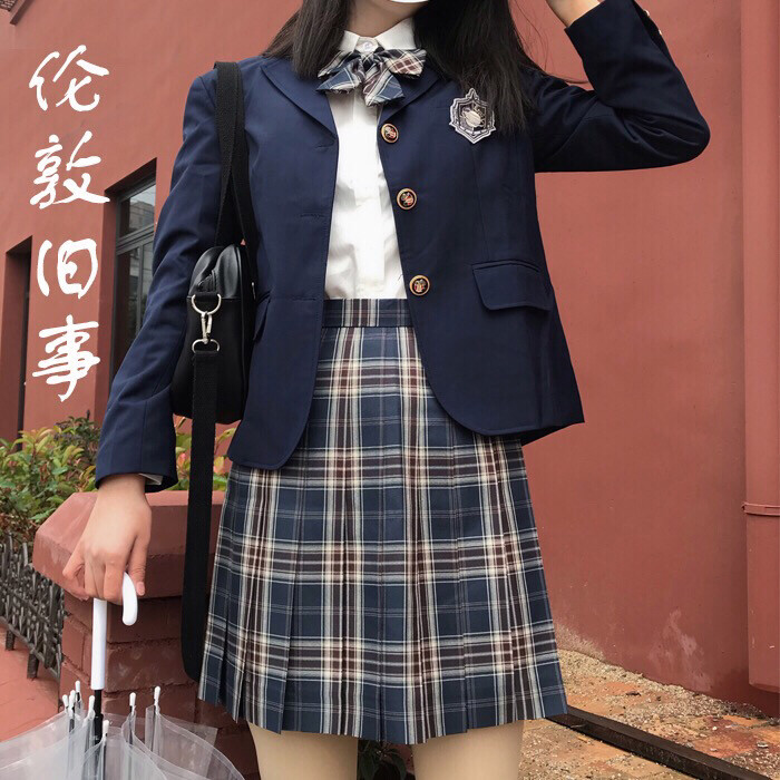 伦敦旧事s42。无小物带飞机盒裙夹裙子有刺...