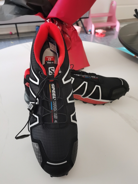 清理库存,萨洛蒙4代男士运动鞋,跑鞋,46...